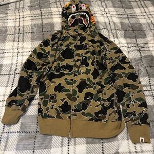 A Bathing Ape Camo Tiger  Hoodie Men’s Size XL
